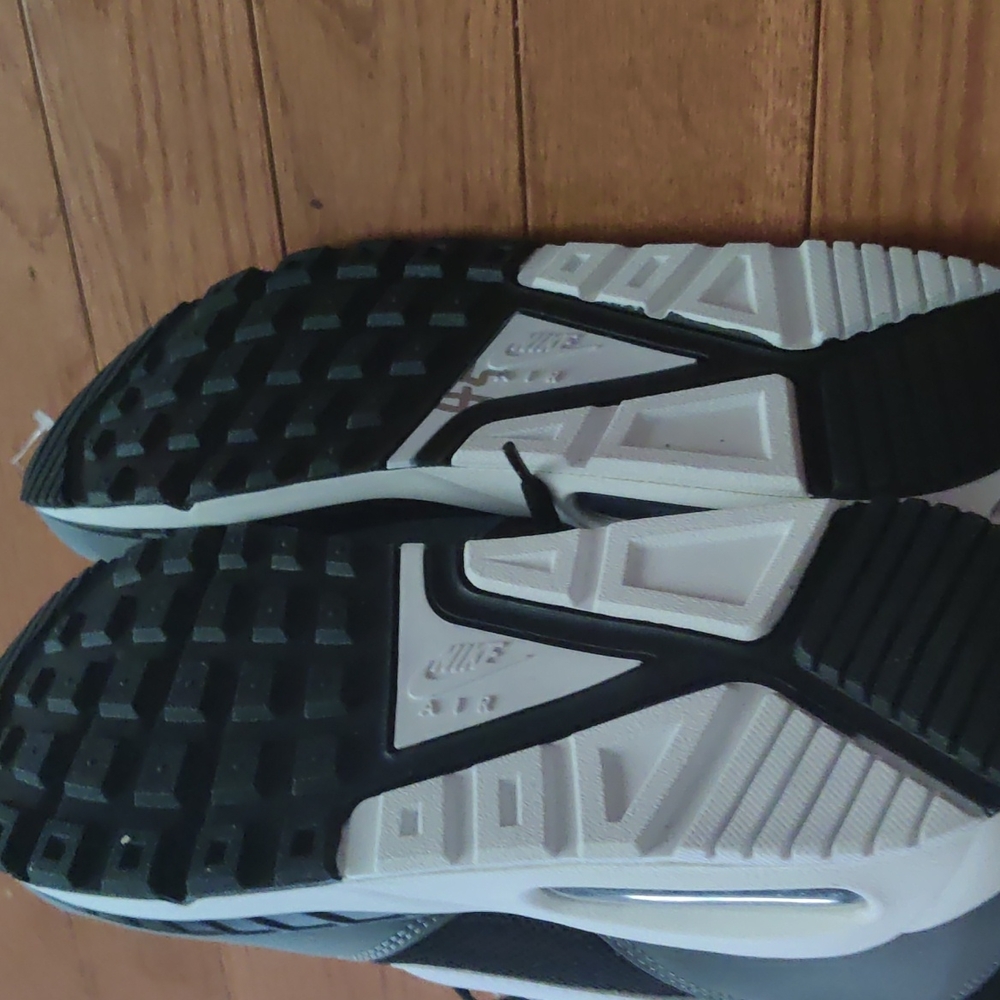 Nike Men's sneakers - Picture 12 of 12